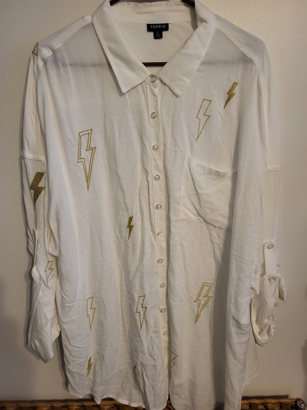 Torrid 2x White Button-Up Shirt with Gold Lightning Embroideries